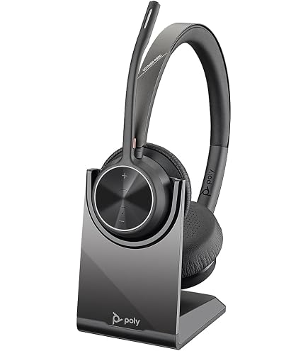 Poly ヘッドセット Voyager 4320 UC USB-C仕様 ブラック Poly - Voyager 4320 UC Wireless Headset + Charge Stand