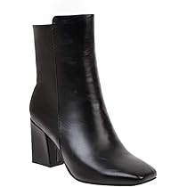 【ほぼ新品】DIANA 黒色ジッパー付きミドル丈ブーツ ヒール9.5cm ほぼ新品】DIANA 黒色ジッパー付きミドル丈ブーツ ヒール9.5cm