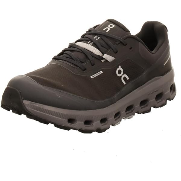 Amazon | [On] 防水 Cloudtrax Waterproof Black | ハイキング