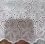 Aicvhin 生地 布 綿100% 白い綿布生地 刺繍透かしレース 衣装 ドレス ワンピース カーテン 大人用 子ども用 裁縫 ハンドメイド 1m綿平織りストライプ花の穴刺繍レースの生地 (スタイルK, 100*130cm)