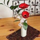 クリーム色の貫入花瓶【アウトレット・日本製】