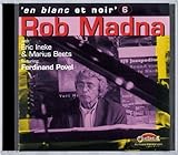 V6: En blanc et noir