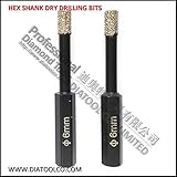 直径 6 mm の乾燥したドリルビットを 2 台の PC 六角シャンクドリルダイヤモンドビット内のワックス
