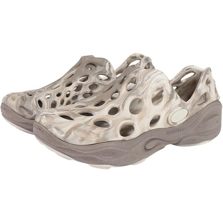 Amazon | ［国内正規品］ADIDAS ORIGINALS YZY YEEZY FOAM RNR CARBON