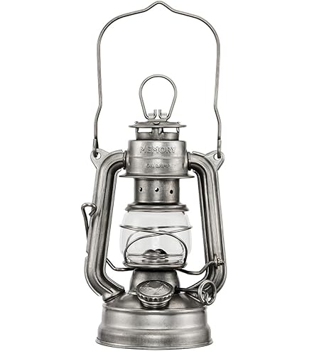 Coleman - 新品 デイツ #76 オイルランタン 輝くニッケルメッキ仕上げ 日本未発売 71hLDvIRefL._UF350,350_QL80_.jpg
