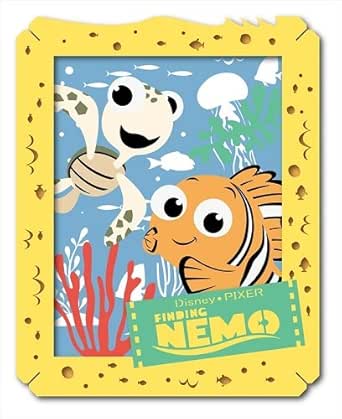 Amazon ディズニー ピクサー ファインディング ニモ ニモとスクワート ペーパーシアター ペーパーアート 通販