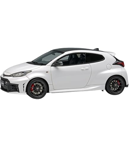 GRヤリス　カラーサンプルミニカー　パールホワイト Amazon | 1/30 ミニカー 新型ヤリス GR YARIS 前期 非売品 カラー