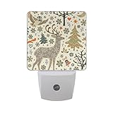 AlazaクリスマスツリーDeer FoxスノーフレークフォレストLED Night Light Dusk to Dawnセンサープラグin Night Home Decorデスクランプfor Adu