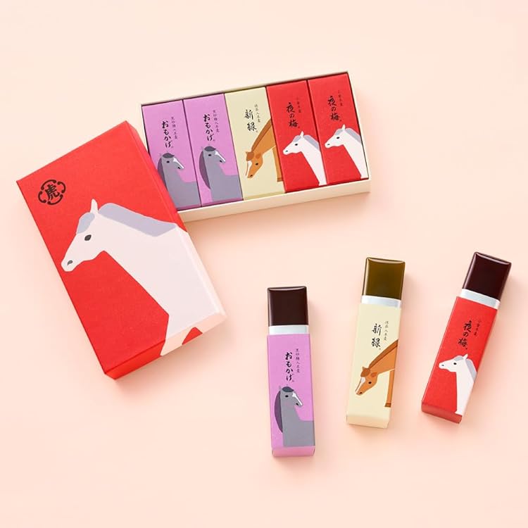 Amazon.co.jp: とらや 小形羊羹 18本入 : 食品・飲料・お酒