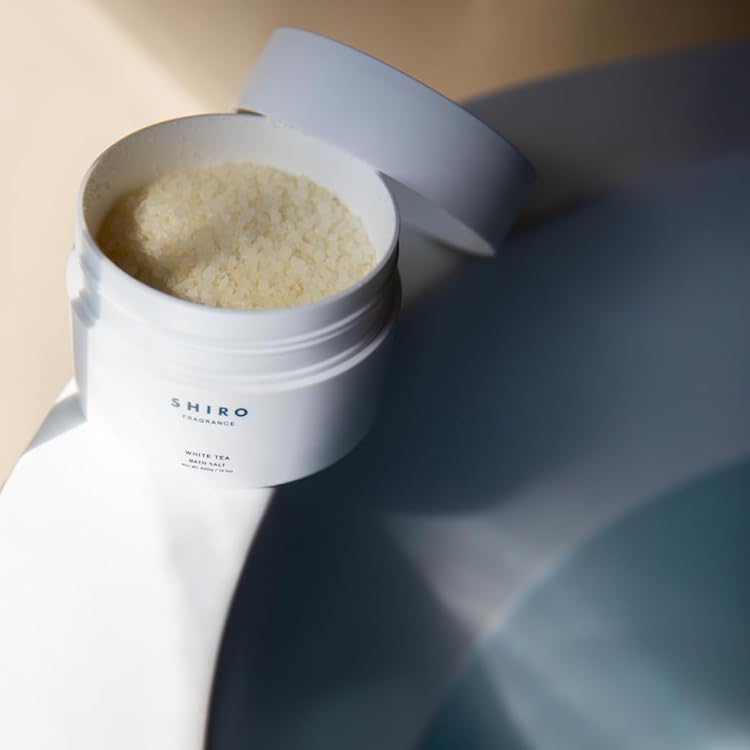 新品　shiro サボンバスオイル・サボンボディソープ・ウッドバスソルト Amazon | SHIRO サボン バスオイル 200mL 入浴剤 | SHIRO | バス