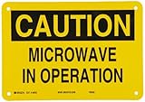 Brady 42833 Aluminum Radiation & Laser Sign, 7" X 10", Legend "Microwave In Operation" [並行輸入品]