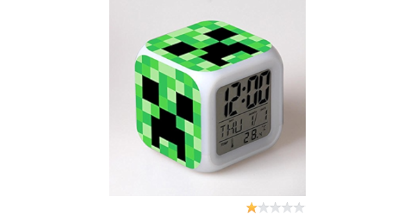 Amazon Co Jp Minecraft マインクラフト カラフルに光る置時計 目覚まし時計 温度計付き Ledライト ランダム キーホルダーセット クリーパー ホーム キッチン