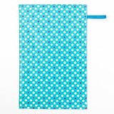 赤ちゃんにやさしい安心おむつ替えシート（日本製）　カラフルキュートな大粒ドット（ライトブルー）　B0701300　日本製