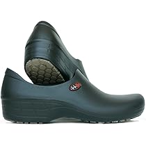 impermeable nursing shoes