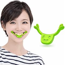 Amazon.co.jp: [WAKASUGI] ハッピースマイルメーカー グリーン 口角