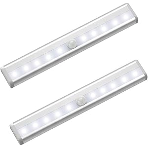 センサーライト 室内LED人感センサーライト高輝度 USB充電式 マグネット付き 工事不要 貼り付け型 階段 クロゼット…