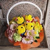 高岡大仏前花金　　４人のニコニコマークアレンジ（サイズ　幅　23ｃｍ　高さ20ｍ）父の日　誕生日　発表会　お祝い　　結婚記念日　結婚祝い　還暦　　ギフト　内祝い　出産祝い　お見舞い ☆☆ついに待望のA