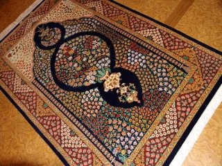 シルクのフラワーデザイン手織りペルシャラグ56102