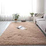 ロングカーペット 140x240cm ふわふわ スベリ止め ベッドルームラグ 洗えるラグ 四季通用, カーキ色