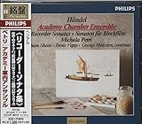 ���R�[�_�[�E�\�i�^�W