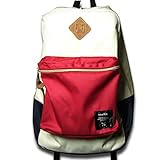 軽いポリキャンバス素材のシンプルフォルムスクエアリュック F