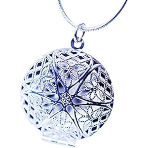 スター(星)&フラワー(花)ヨーロピアン調透かしデザイン 丸型レディースロケットアロマペンダントネックレス スネークチェーン&ストラップチェーン付き