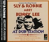 �~�[�c�E�o�j�[�E���[�E�A�b�g�E�_�u�E�X�e�[�V����