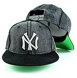 MLB American Needle Limited Edition District調節可能スナップバックHat (ニューヨークヤンキース)