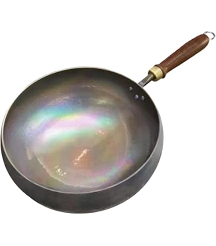 Amazon.co.jp: 日本製 純チタン 木柄炒め鍋33cm 超軽い ガス火専用