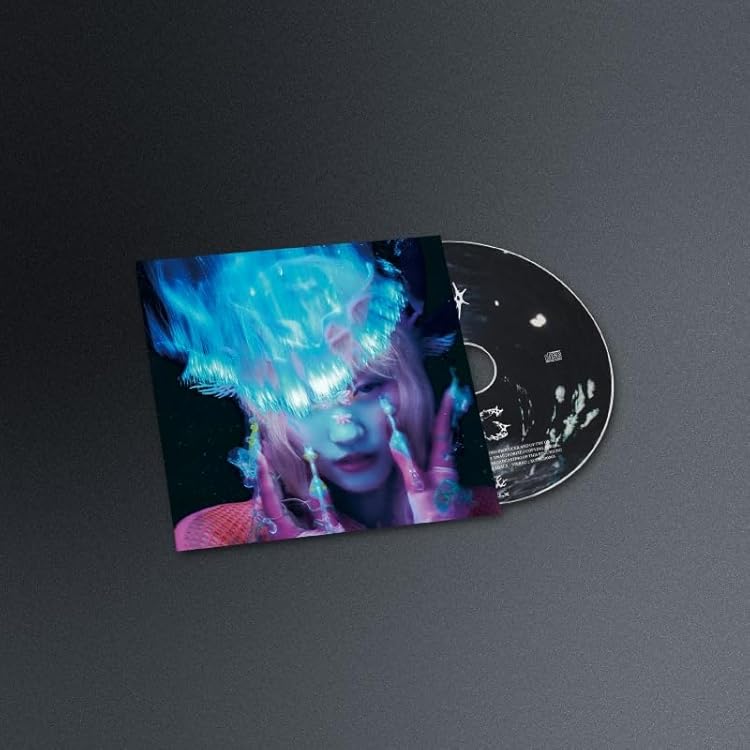 Amazon.co.jp: AWE(ミニAL)(Solo ver. (COCONA))(初回盤) - XG