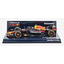 Amazon.co.jp: ミニチャンプス 1/43 オラクル レッドブル F1