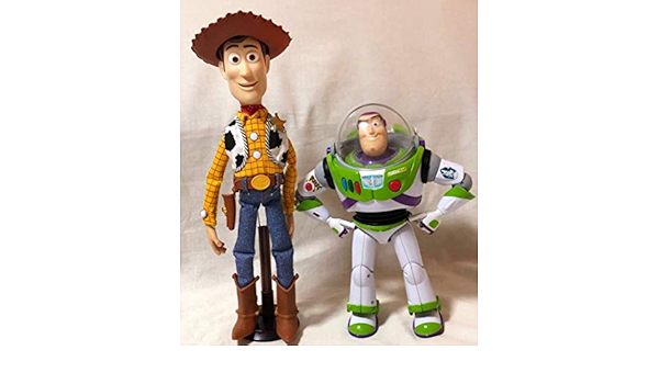 Amazon トイストーリー ウッディ バズ トーキングフィギュア 実物大 劇中ボイス 所ジョージ 唐沢寿明 ムービーサイズ 動作品 リアルサイズ おもちゃ おもちゃ