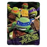 Teenage Mutant Ninja Turtles Silk Touch Throw - 46" x 60" [並行輸入品]