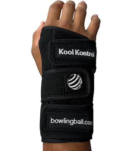 Amazon.co.jp: Moxy Bowling Products Motiv Primal Shock 15ポンド