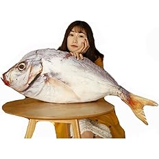 Amazon Co Jp Xinxikeji ぬいぐるみ 魚 抱き枕 ぬいぐるみ おもしろい魚 動物 大きい 魚 縫い包み魚 お祝い ふわふわ お人形 女の子 男の子 子供 女性 抱き枕 プレゼント ビッグサイズ 100cm おもちゃ