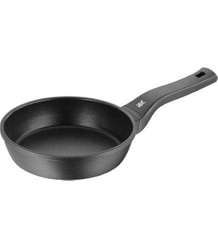 Amazon｜WMF (ヴェーエムエフ) フライパン 20cm IH ガス火対応 PFOA