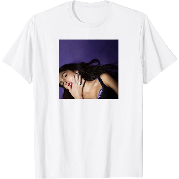 Amazon | オリビア・ロドリゴ公式ピンクスイング Tシャツ | Tシャツ