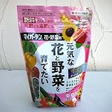 肥料：マイガーデン 花・野菜用700グラム入り 2袋セット[11-11-7-0.5][住友化学園芸]