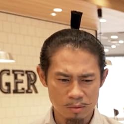 伊藤淳史の人気壁紙画像 『武士が、マックで店員になった件。』武士
