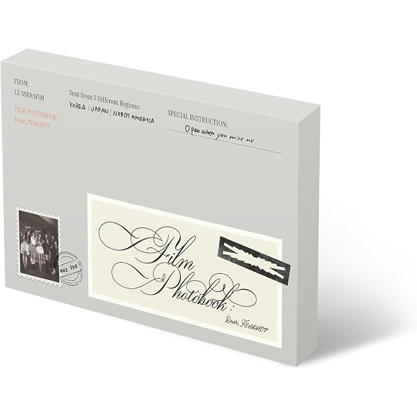 Amazon.co.jp: 【Amazon.co.jp限定】LE SSERAFIM 'FILM PHOTOBOOK