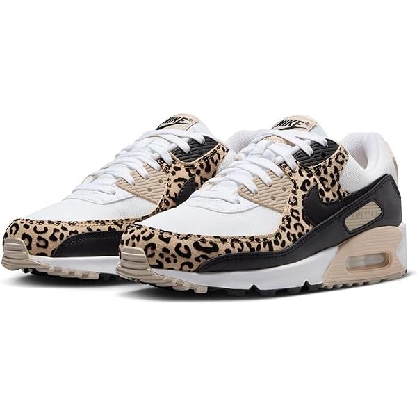 【超美品】NIKE AIRMAX EXCEE WHQ2115-100 WHQ2115 W AIRMAX EXCEE 100SMTWHT/BLK 688176-0001