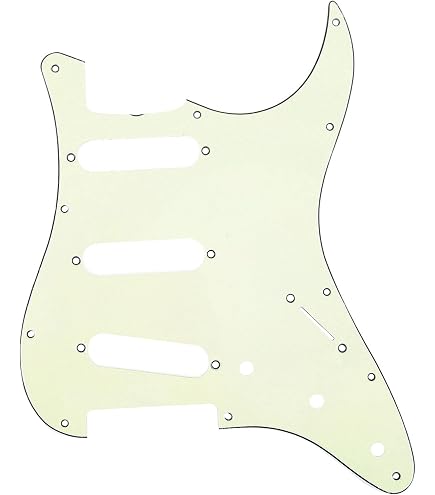 Amazon | KAISH 11穴 ストラットスタイル ギター ピックガード