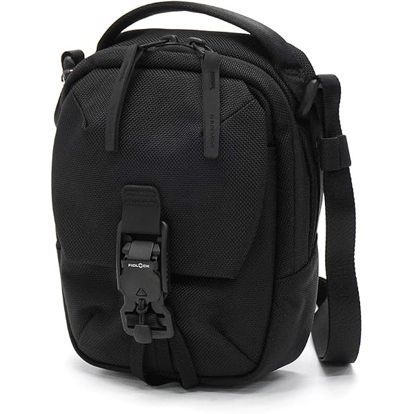 Amazon | Street Sling X-Pac | Aer(エアー) | ボディバッグ・ワン