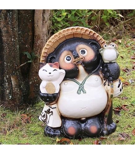 Amazon.co.jp: ふくろう・招き猫付狸11号 信楽焼 たぬき 陶器 狸 置物
