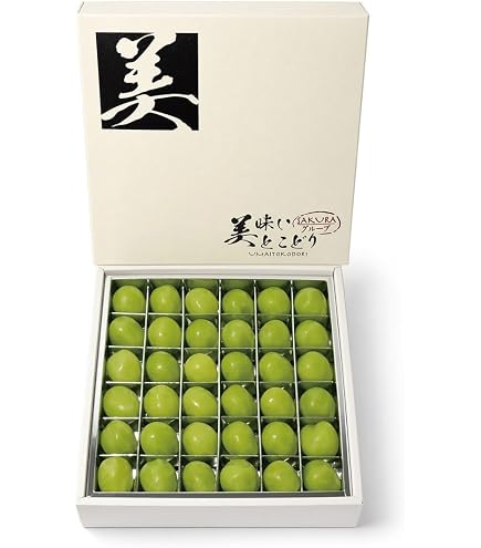 Amazon.co.jp: 桃 白皇 はくおう 岡山白桃 ロイヤル 2Lサイズ 250g×3玉