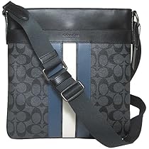 美品✨コーチ　ボディバッグ　シグネチャー　PVC 　レザー　ブラック　ショルダー ✨COACH✨コーチ ボディバッグ シグネチャー PVC ブラック 斜め掛け