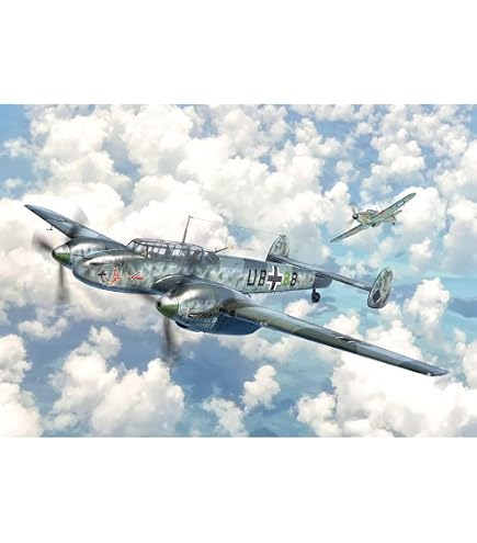 Amazon | ドイツレベル 1/32 ドイツ空軍 メッサーシュミット Bf110 C-7