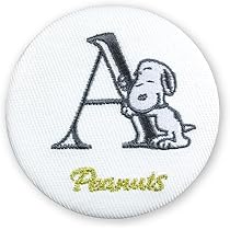 【希少】【美品】 ヴィンテージ1976 スヌーピーピンバッジ（ケース付き） 希少】【美品】 ヴィンテージ1976 スヌーピーピンバッジ（ケース