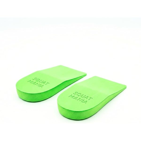 Amazon.co.jp: 肉体改造のピラミッド 栄養編 : Eric Helms, Andy