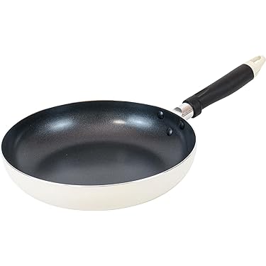 プロも大絶賛の焦げ付きにくさ❣圧倒的に使いやすい＆扱いやすい♪❤万能フライパン プロも大絶賛の焦げ付きにくさ❣圧倒的に使いやすい＆扱い